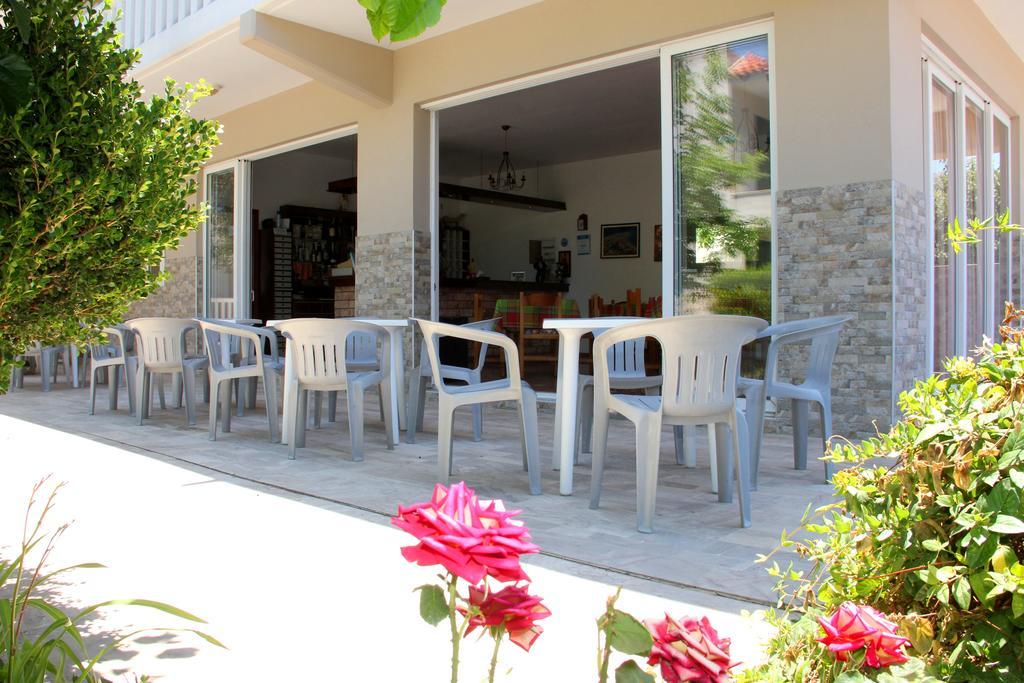 ארכאנגלוס Hotel Ikaros מראה חיצוני תמונה