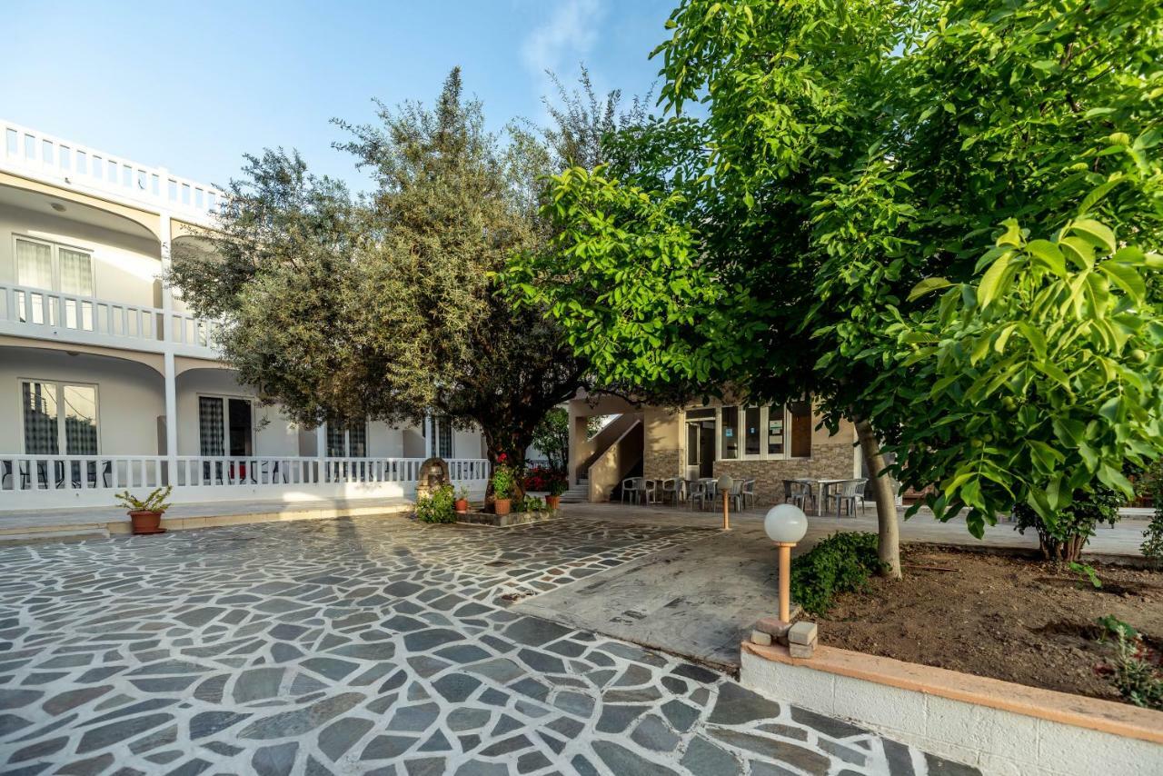 ארכאנגלוס Hotel Ikaros מראה חיצוני תמונה