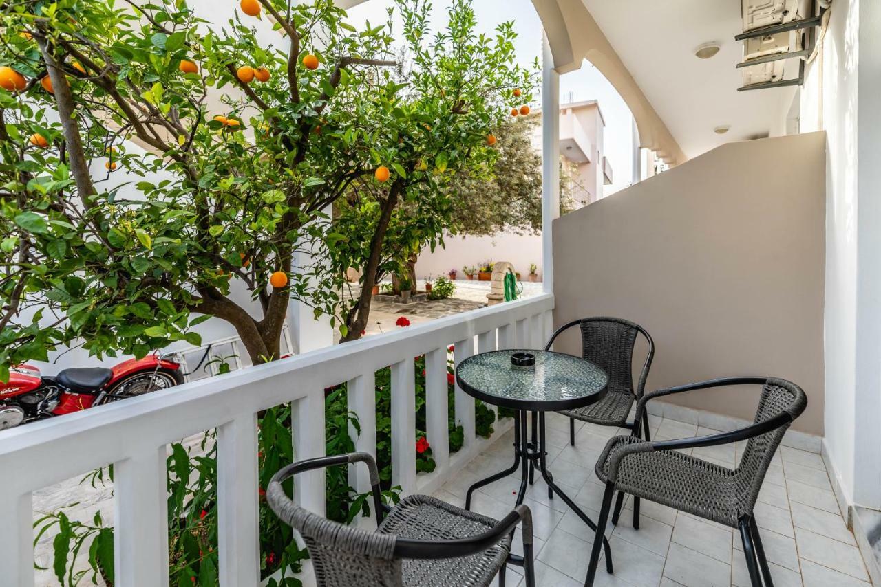 ארכאנגלוס Hotel Ikaros מראה חיצוני תמונה