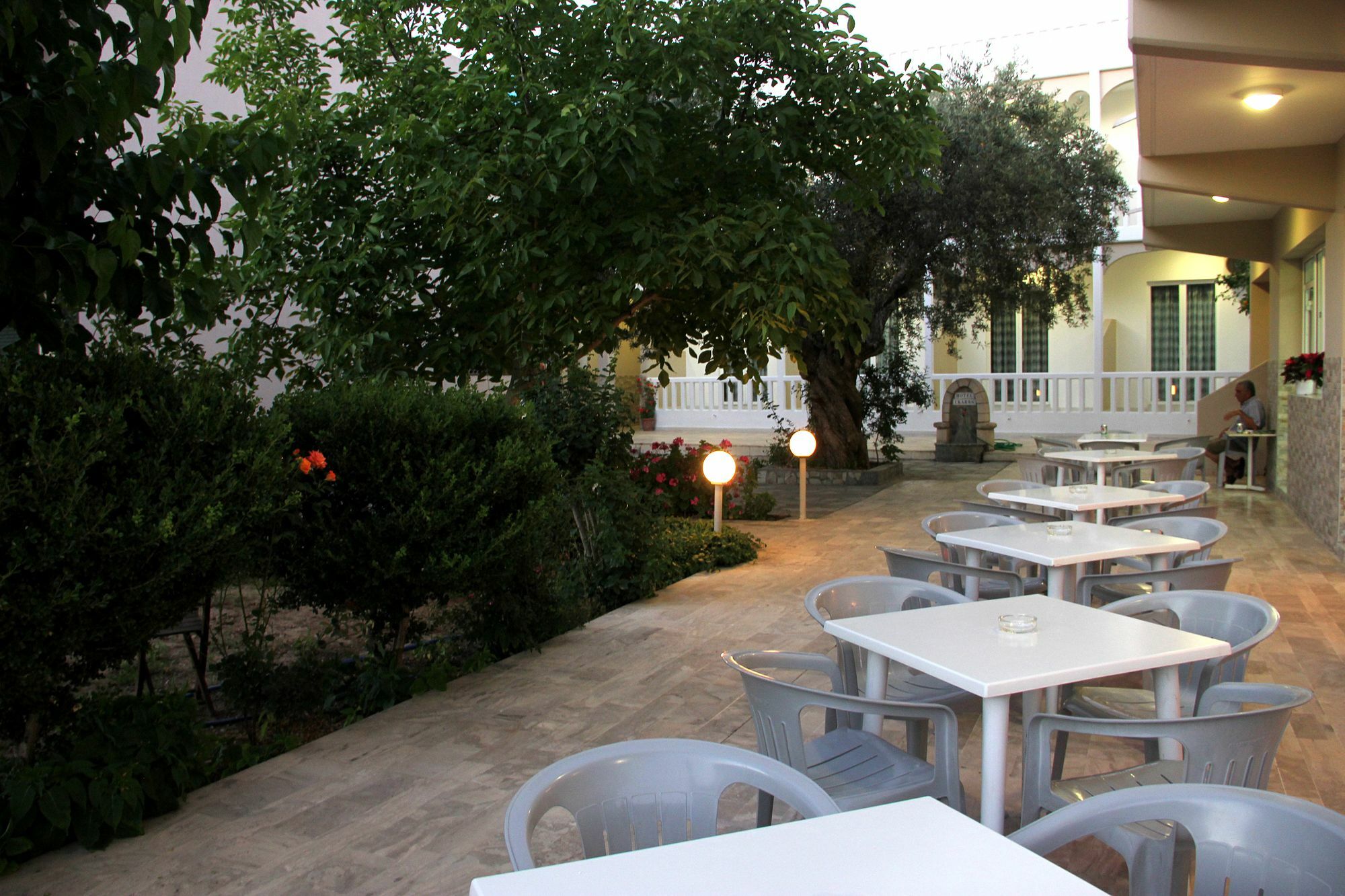 ארכאנגלוס Hotel Ikaros מראה חיצוני תמונה